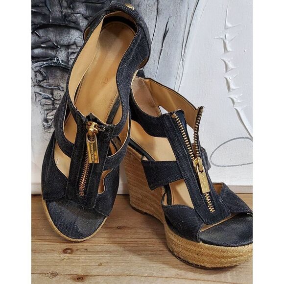 Michael Kors denim sandal - Picture 1 of 4